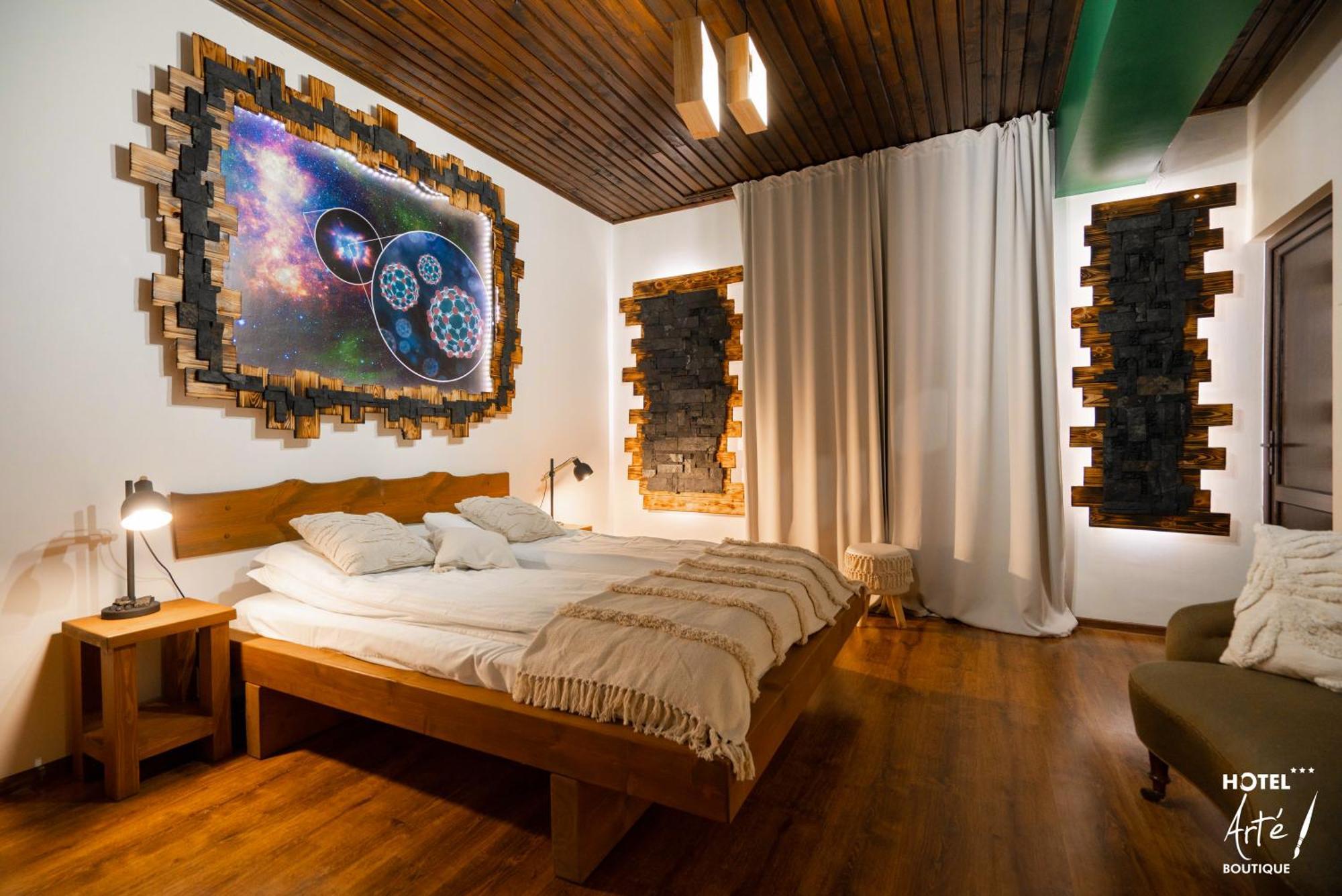 Art'E Boutique Rooms BaileTusnad Exterior photo